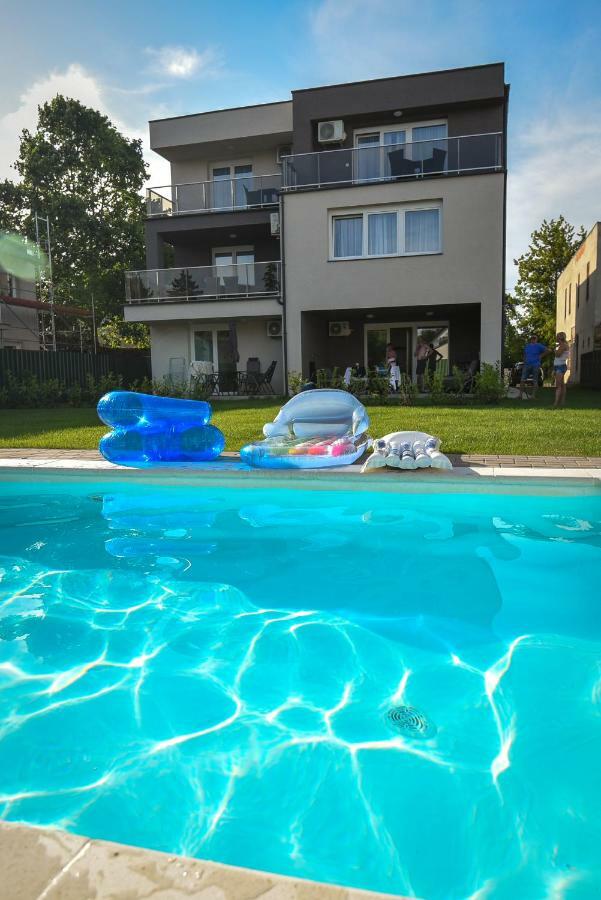 Francesca Apartman Сиофок Екстериор снимка